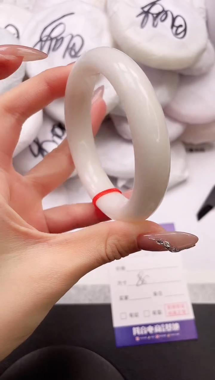 【闪购商品】和田玉手镯未镶嵌23K243-58