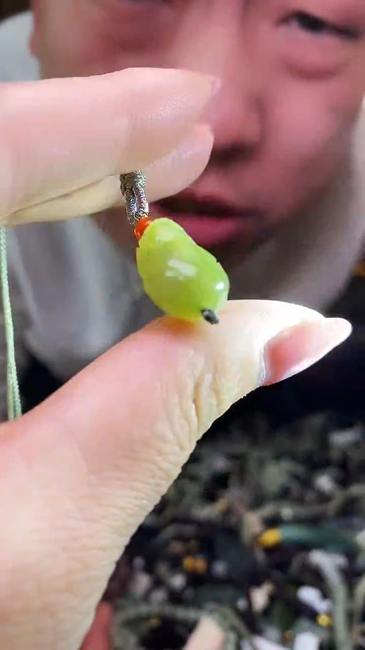 颈饰未镶嵌和田玉多样性发货，拍一发一