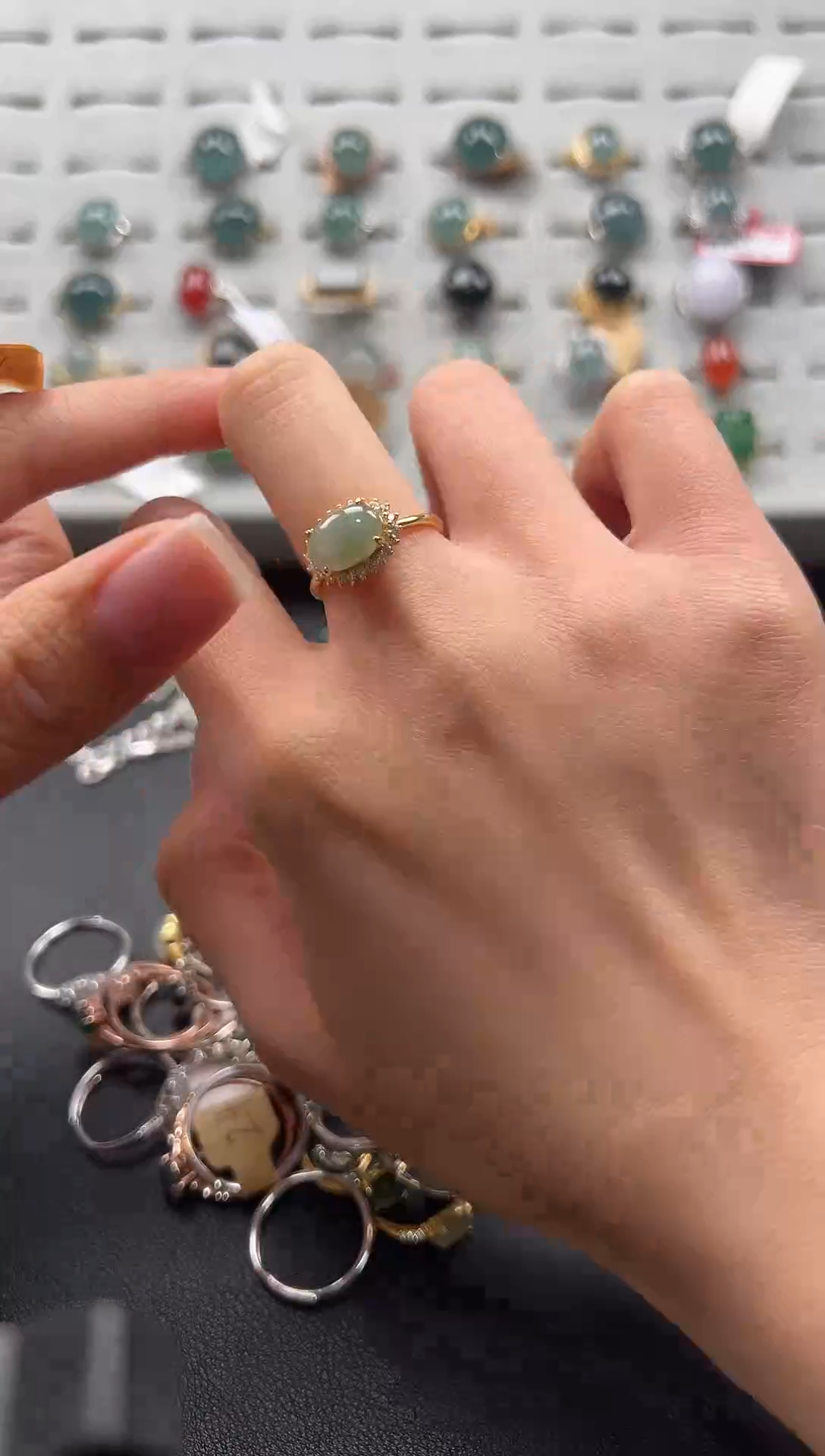 【闪购商品】翡翠戒指银S925镶嵌567547654