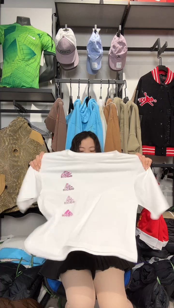 1182闪购编码  阿迪运动卫衣裤以直播间过款为准 尺码.XS