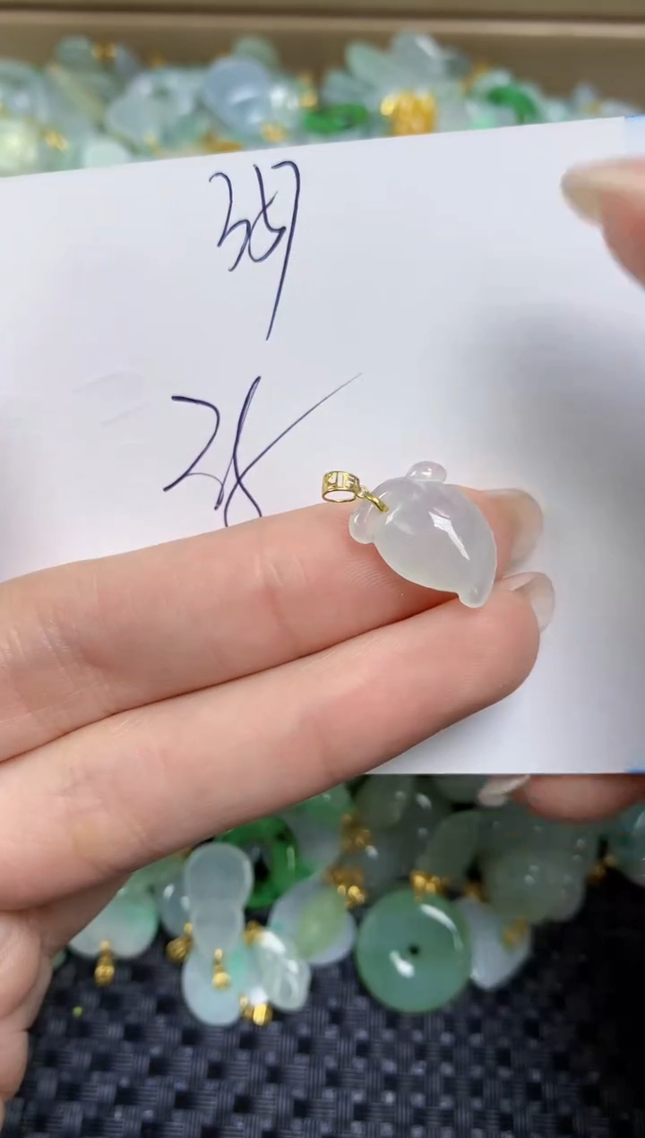 【闪购商品】翡翠颈饰18K金镶嵌天然缅甸A货翡翠