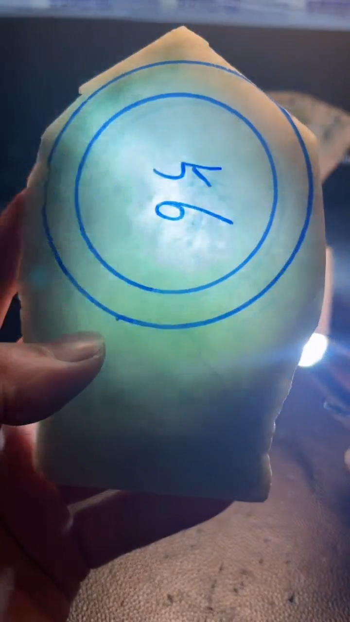 未镶嵌手镯定制翡翠天**福翡翠