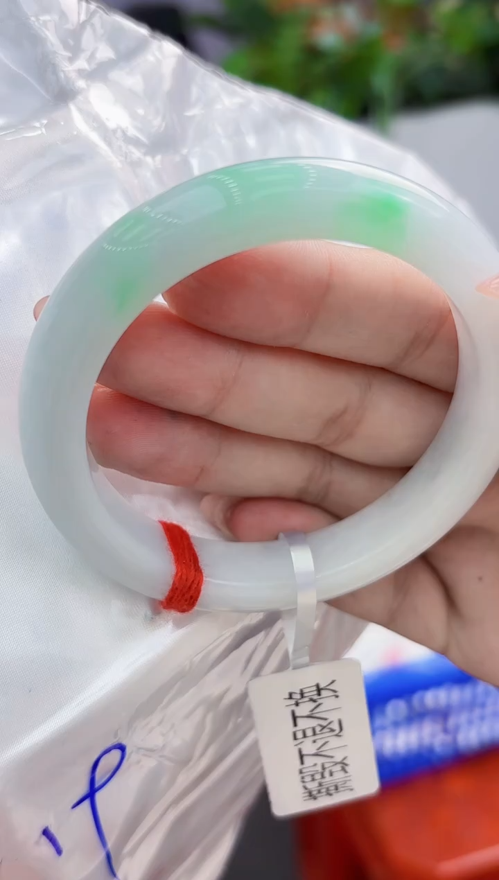 【闪购商品】翡翠手镯未镶嵌翡翠手镯