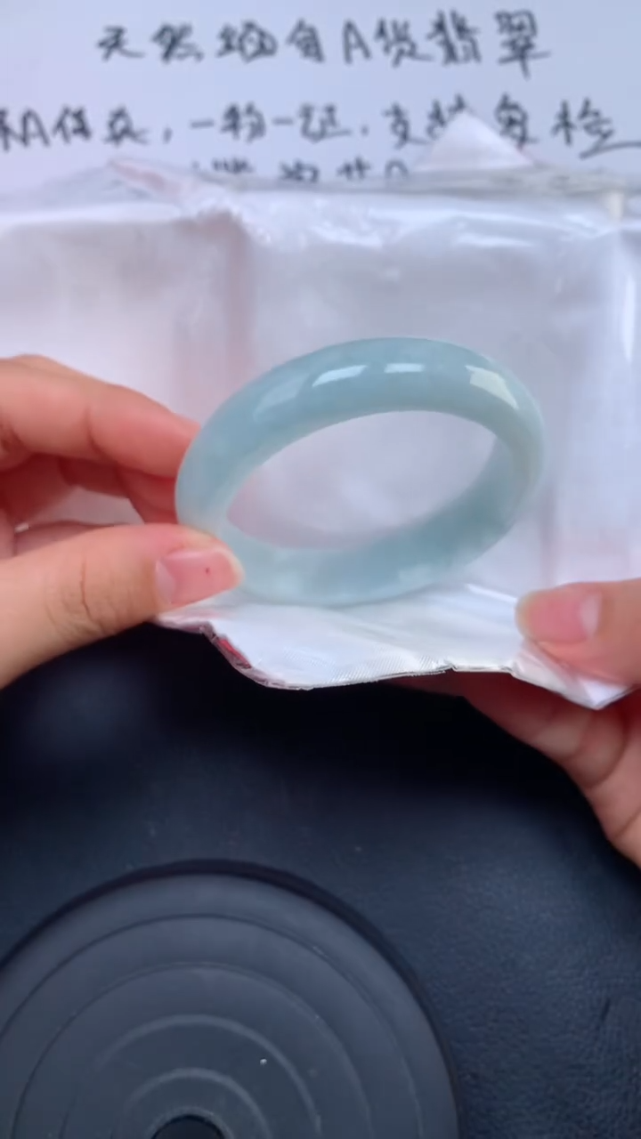 【闪购商品】翡翠手镯未镶嵌天然缅甸A货翡翠手镯