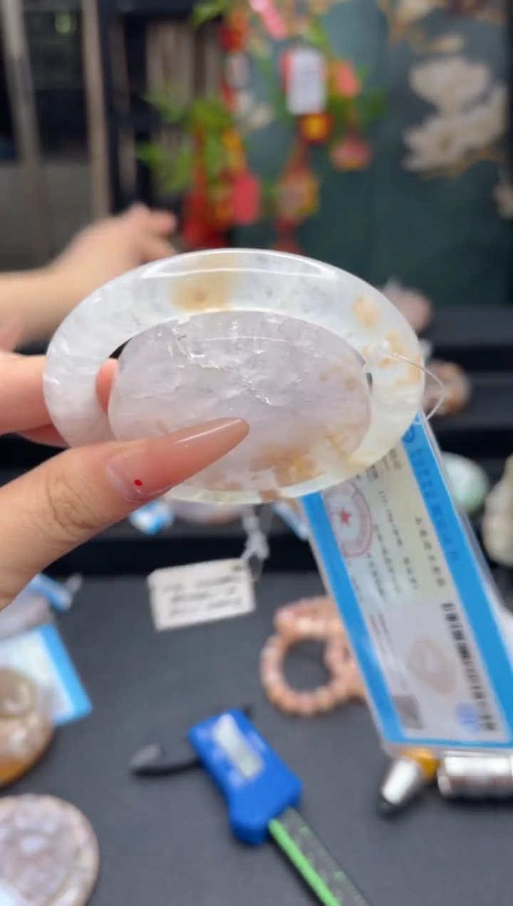 【闪购商品】石英质玉手镯未镶嵌57（57圈赠送镯心）