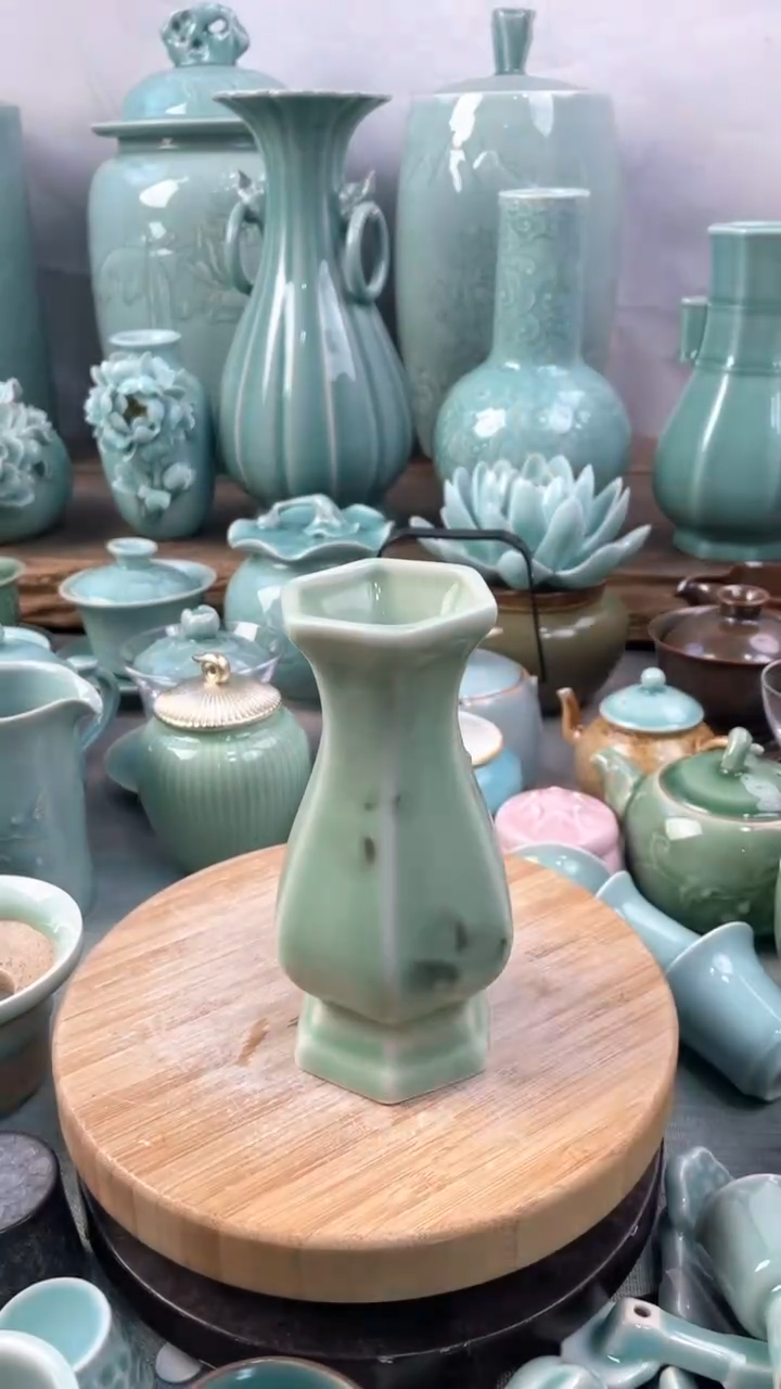 【闪购商品】特价福利  微瑕 慧仙青瓷