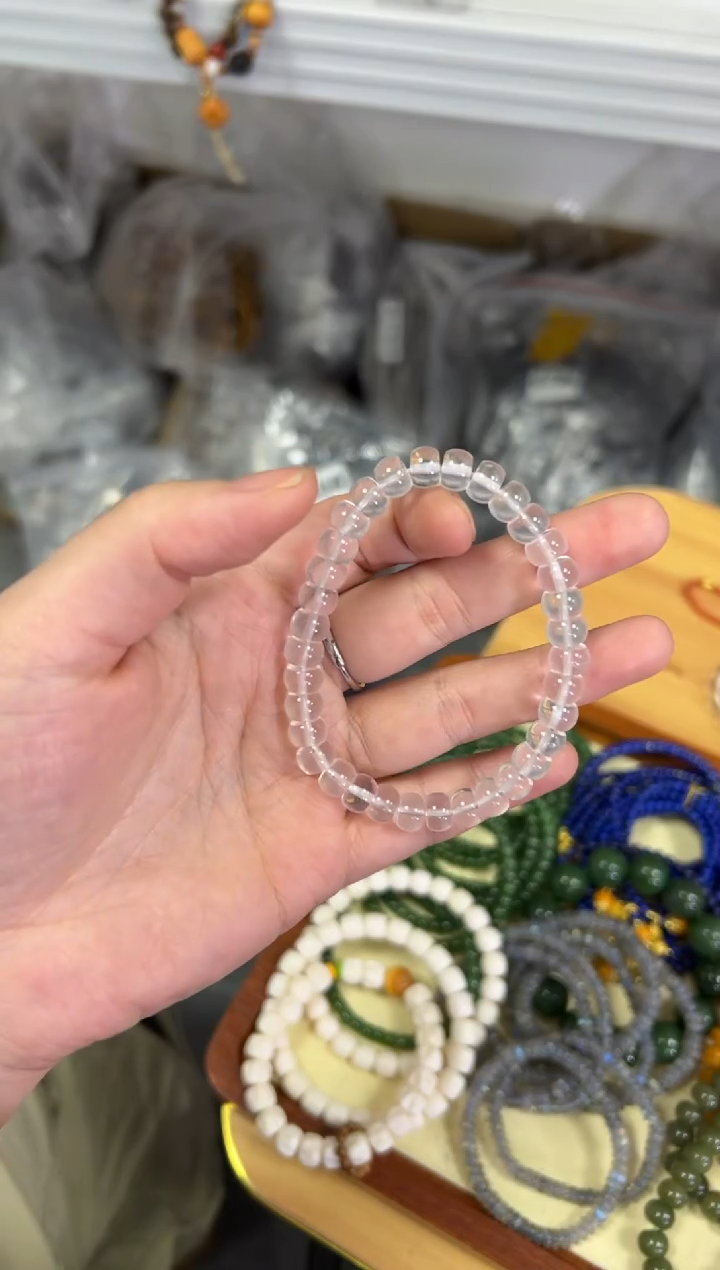 【闪购商品】水晶手链未镶嵌奶白白水晶精工直切手链[0802]
