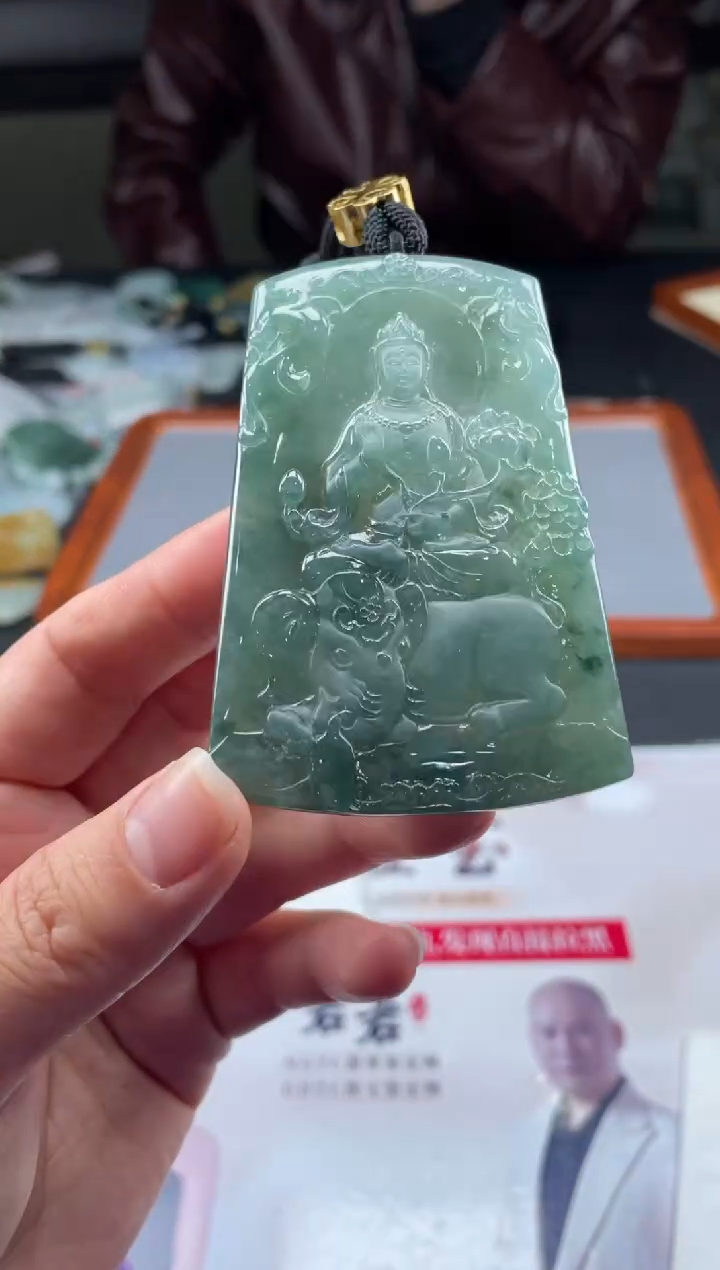 【闪购商品】定制翡翠未镶嵌01-22HDJT0127982