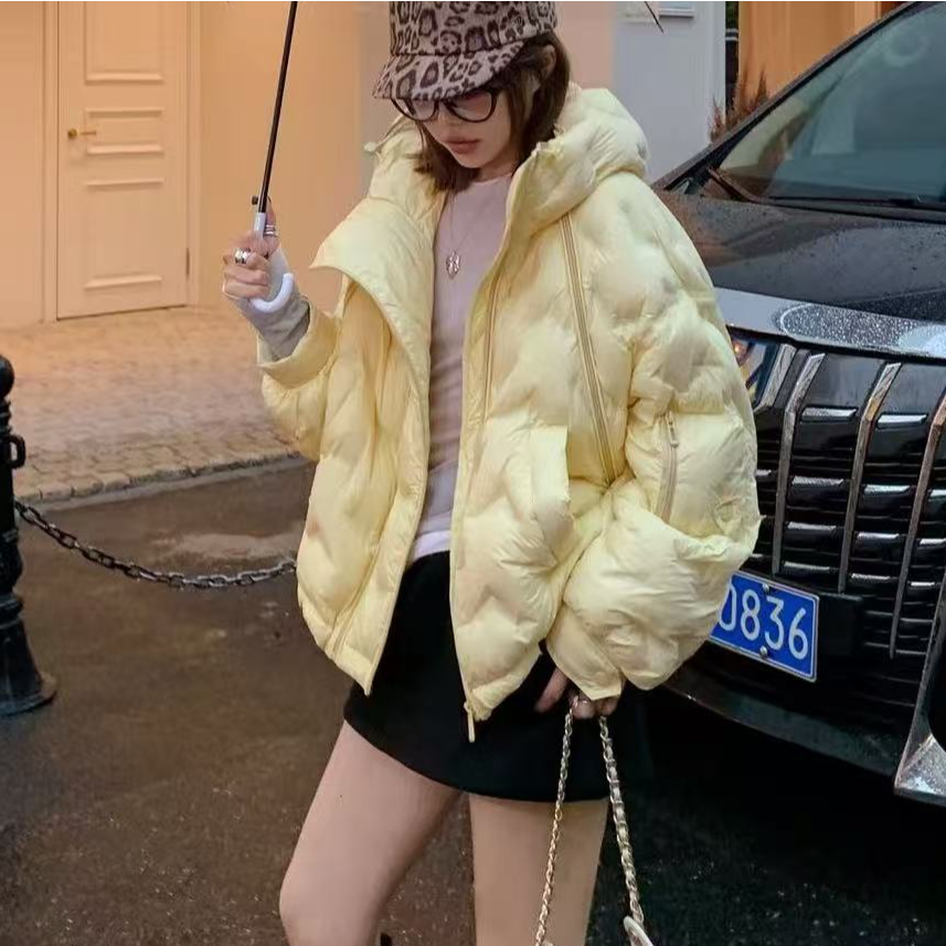 7057号1009秋冬固定连帽休闲百搭填充双口袋韩系宽松外套（泡芙款）