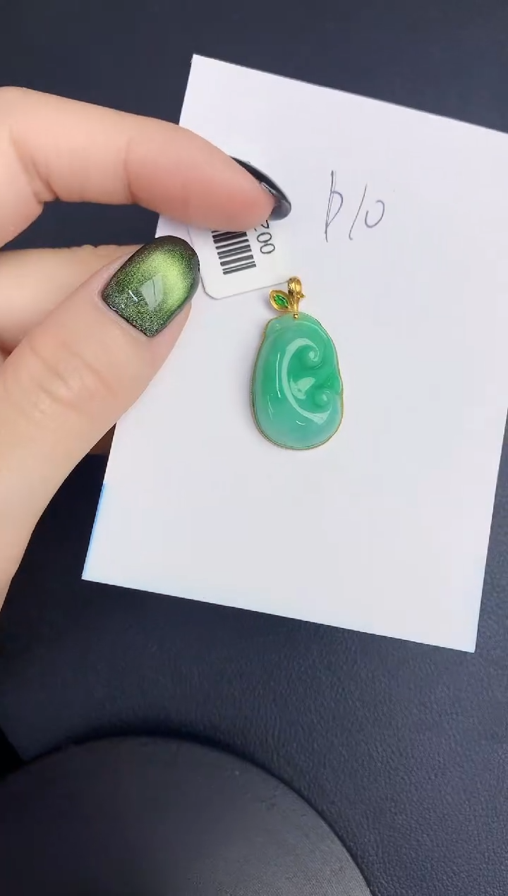 【闪购商品】翡翠颈饰18K金镶嵌0000000000