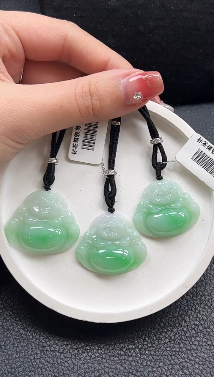【闪购商品】翡翠颈饰未镶嵌佛公多样性发1件