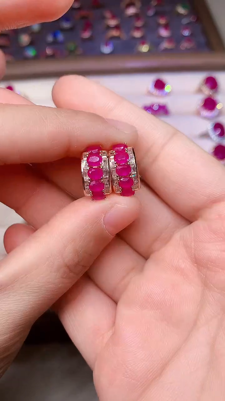 【闪购商品】红宝石耳饰银S925镶嵌000