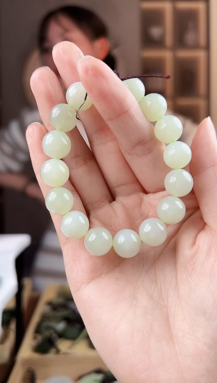 颈饰未镶嵌和田玉拍一发一，多样性发货