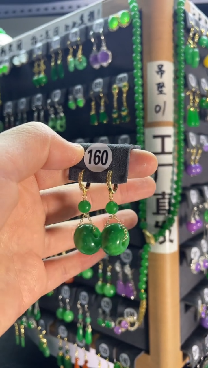 【闪购商品】翡翠颈饰银S925镶嵌160....