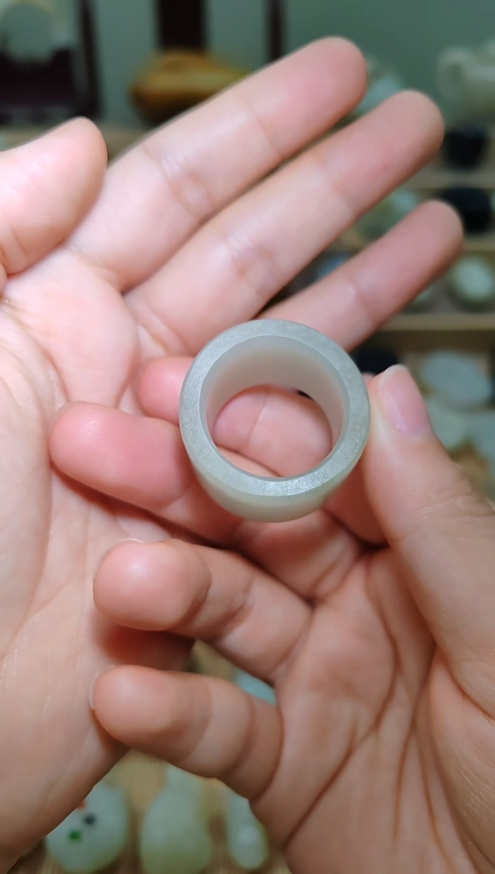 【闪购商品】和田玉把件未镶嵌新疆和田玉扳指把件