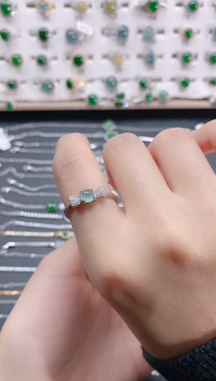 【闪购商品】翡翠戒指银S925镶嵌天然翡翠