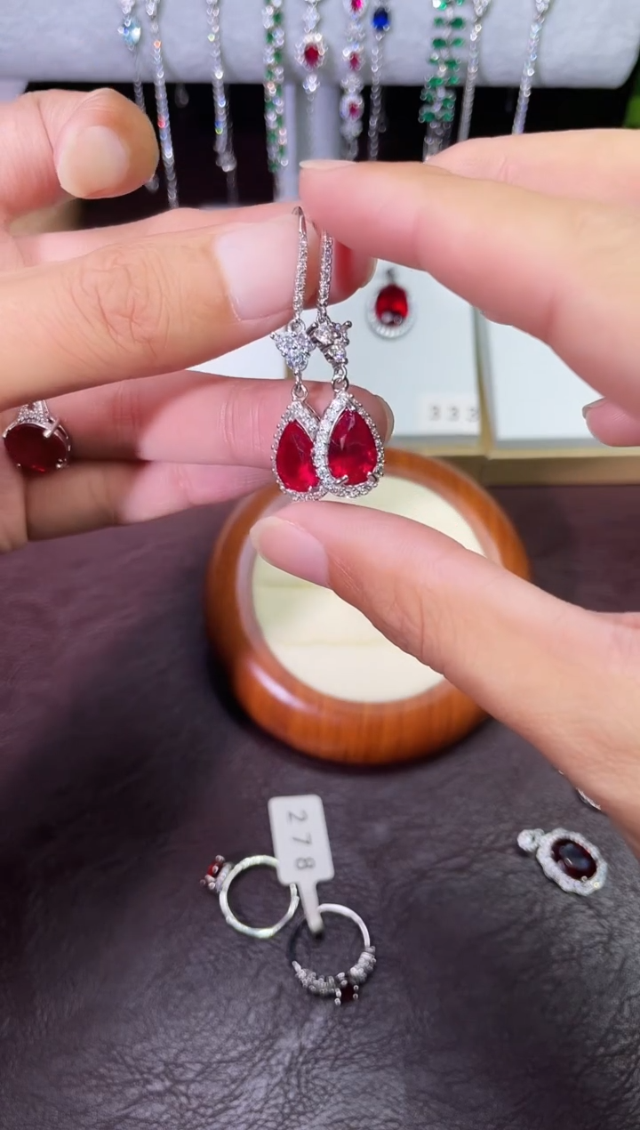 合金合成钻石耳饰红宝耳坠