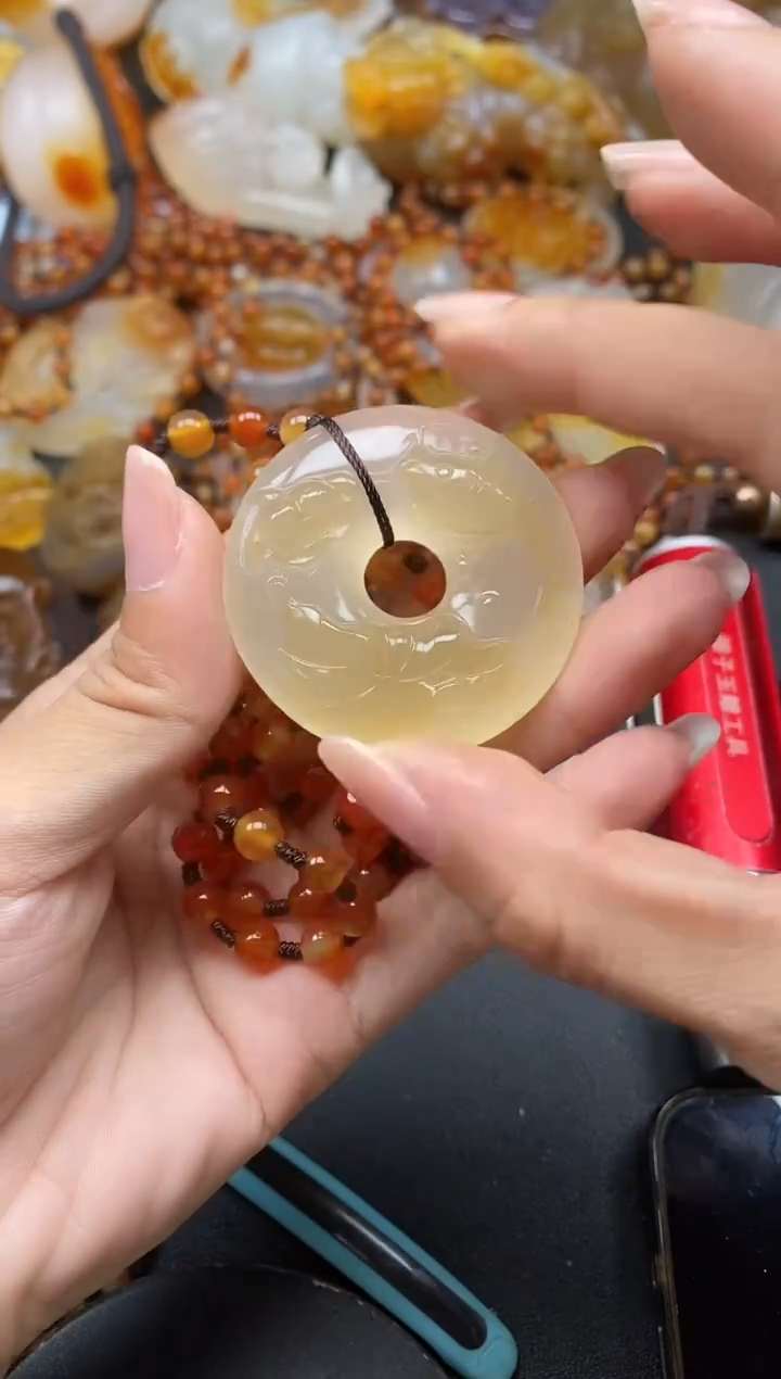 未镶嵌1玛瑙/玉髓平**霞ll