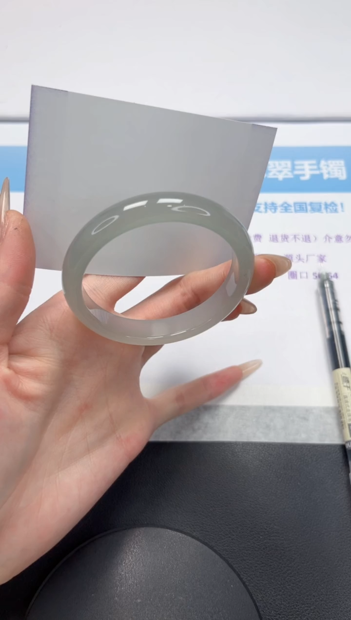 【闪购商品】石英质玉未镶嵌手镯V192-55.3