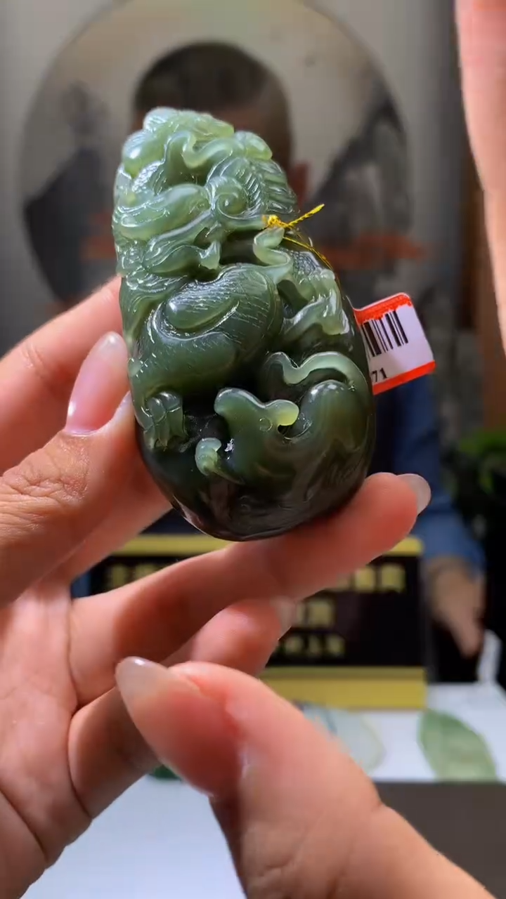 定制和田玉闪购毛货链接WJZ0