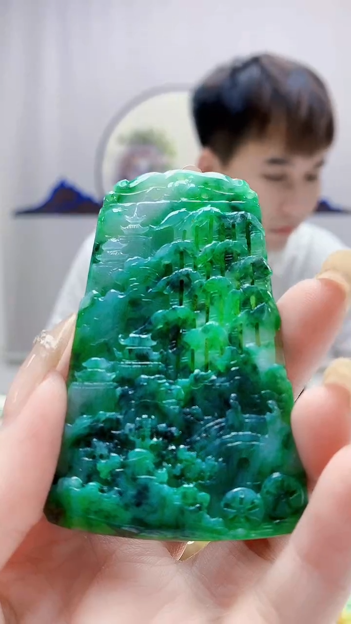 未镶嵌定制翡翠4868DD-毛货挂件160
