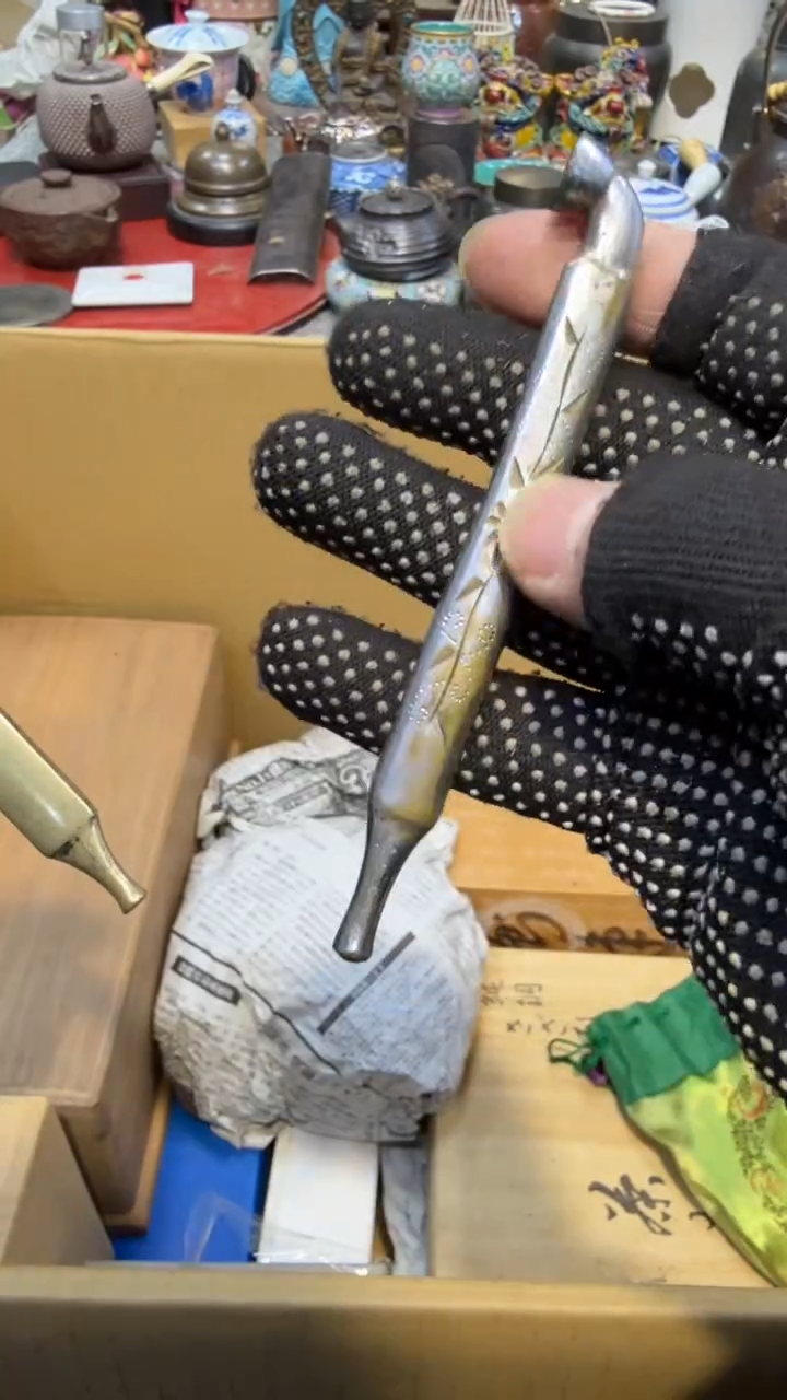 金属中古艺术工艺美术品