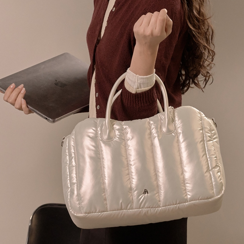 DIERNEAS 明星同款电脑云朵包可爱百搭