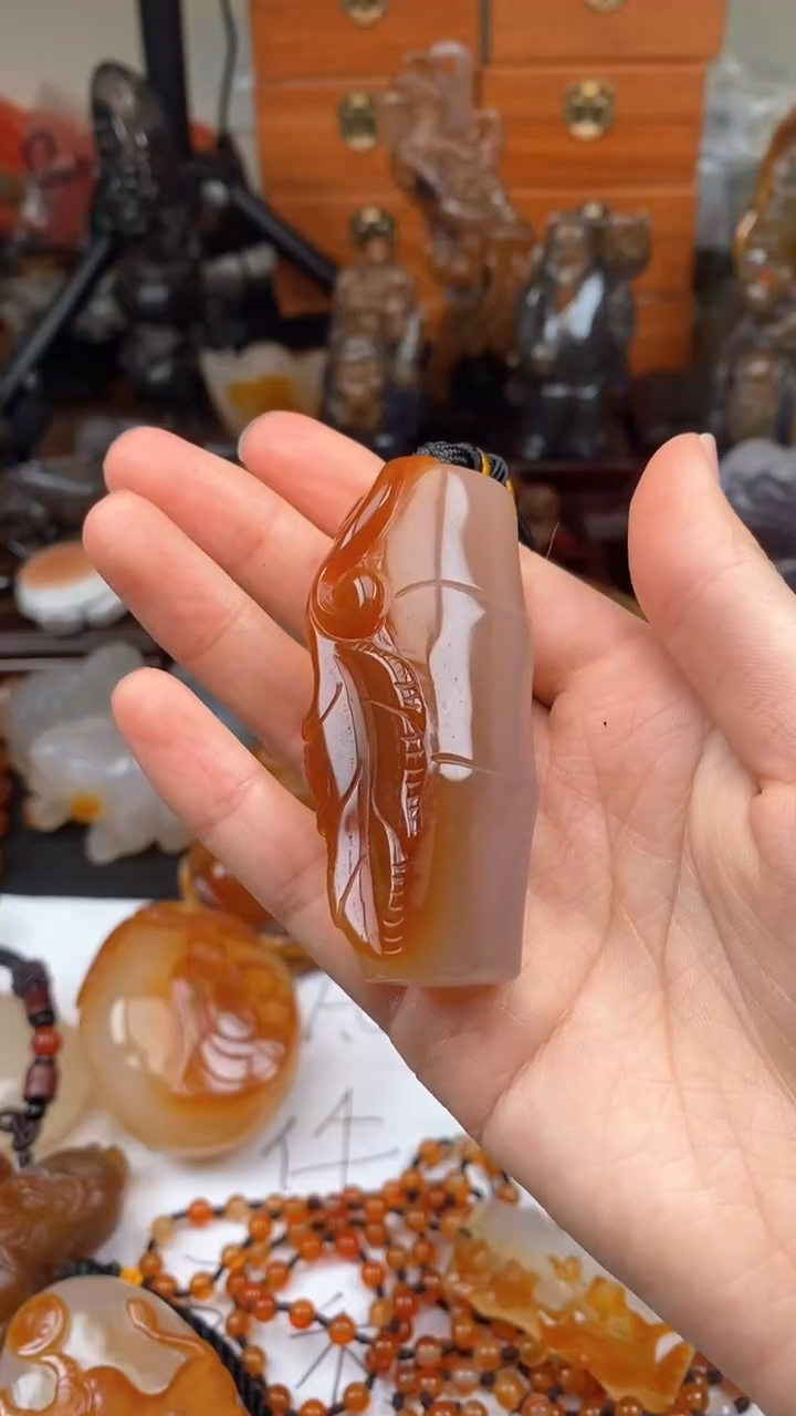 【闪购商品】玛瑙/玉髓颈饰未镶嵌AA