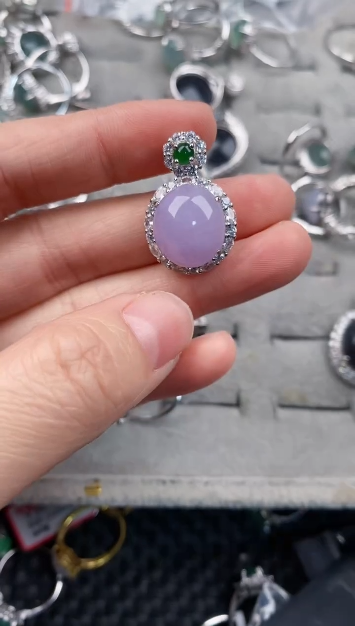 银S925镶嵌戒指翡翠777              10