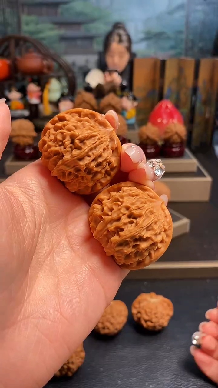 【闪购商品】文玩核桃吊坠D743玉麒麟42