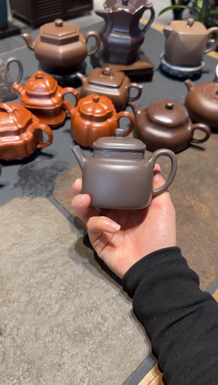 【闪购商品】紫砂茶壶四方言心