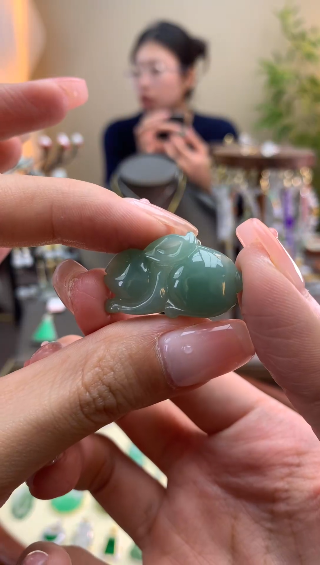 【闪购商品】翡翠颈饰未镶嵌兔子