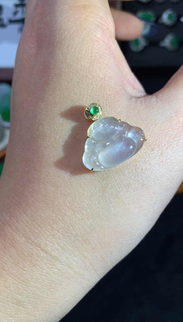 【闪购商品】翡翠颈饰18K金镶嵌玻璃冰佛公吊坠