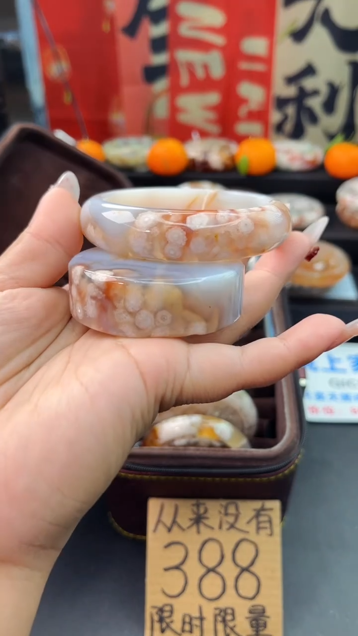 【闪购商品】石英质玉手镯未镶嵌赠送镯心（58圈口）