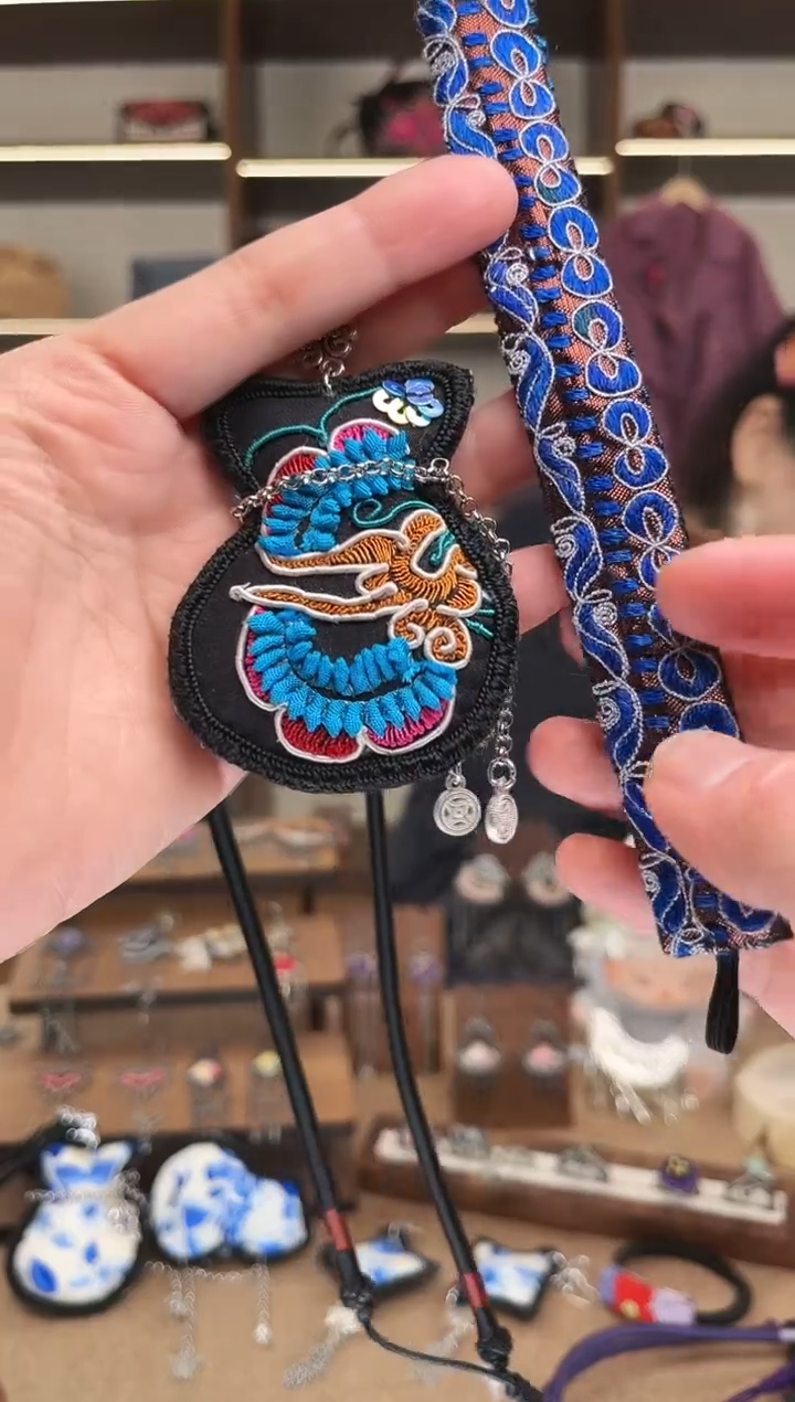 织绣1922黔东南苗族刺绣