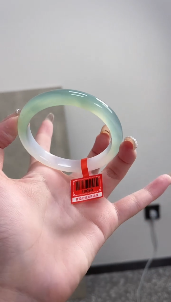 【闪购商品】玛瑙/玉髓手镯未镶嵌57圈 需要包容