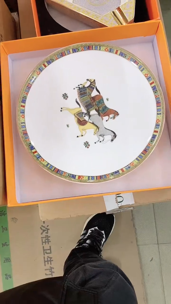 瓷片锅碗瓢盆一件不留@@1