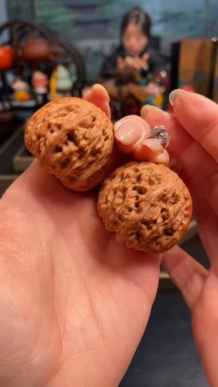 【闪购商品】文玩核桃把件C96白狮子39