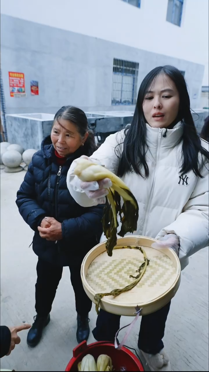中国大陆（代卖农家）婆婆家的白菜酸菜2斤