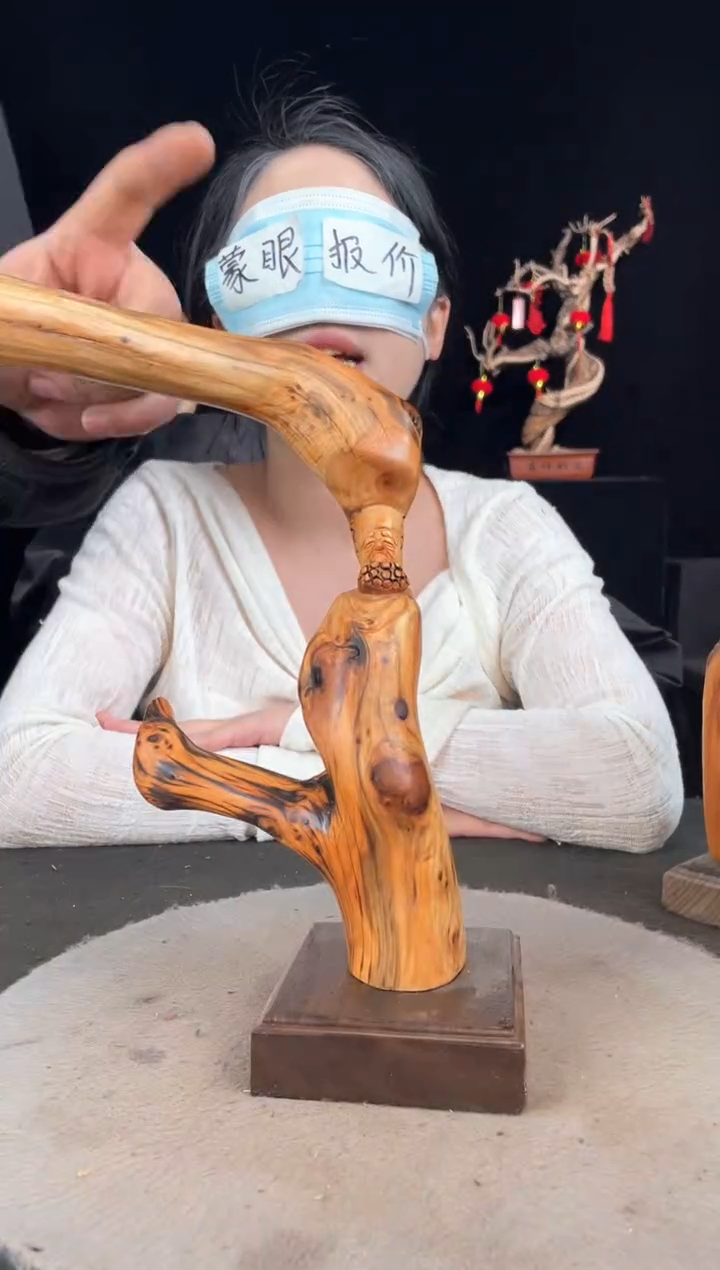 【闪购商品】柏木（崖柏）其他手工摆件,先抢先得!