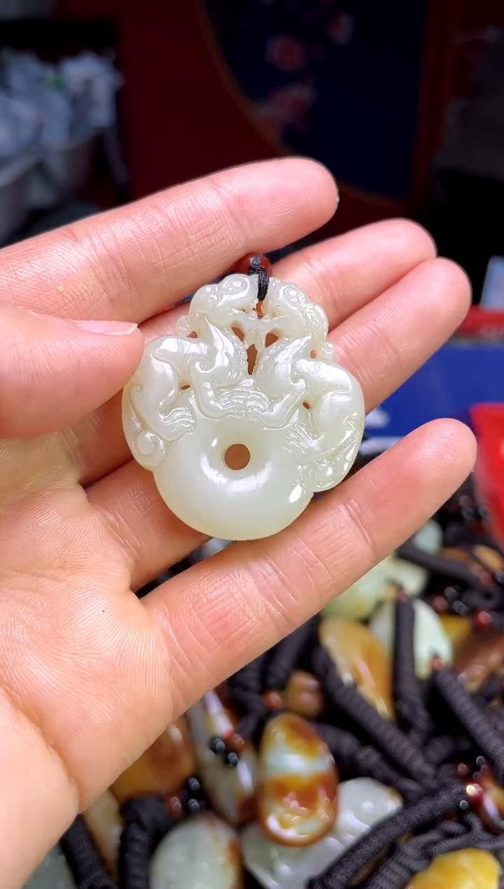 【闪购商品】和田玉颈饰未镶嵌123