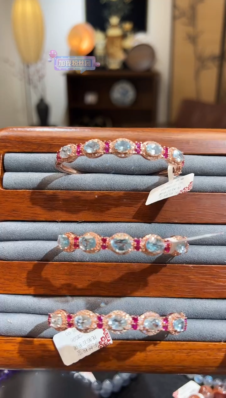 【闪购商品】托帕石手镯银S925镶嵌EM2381托帕石手镯