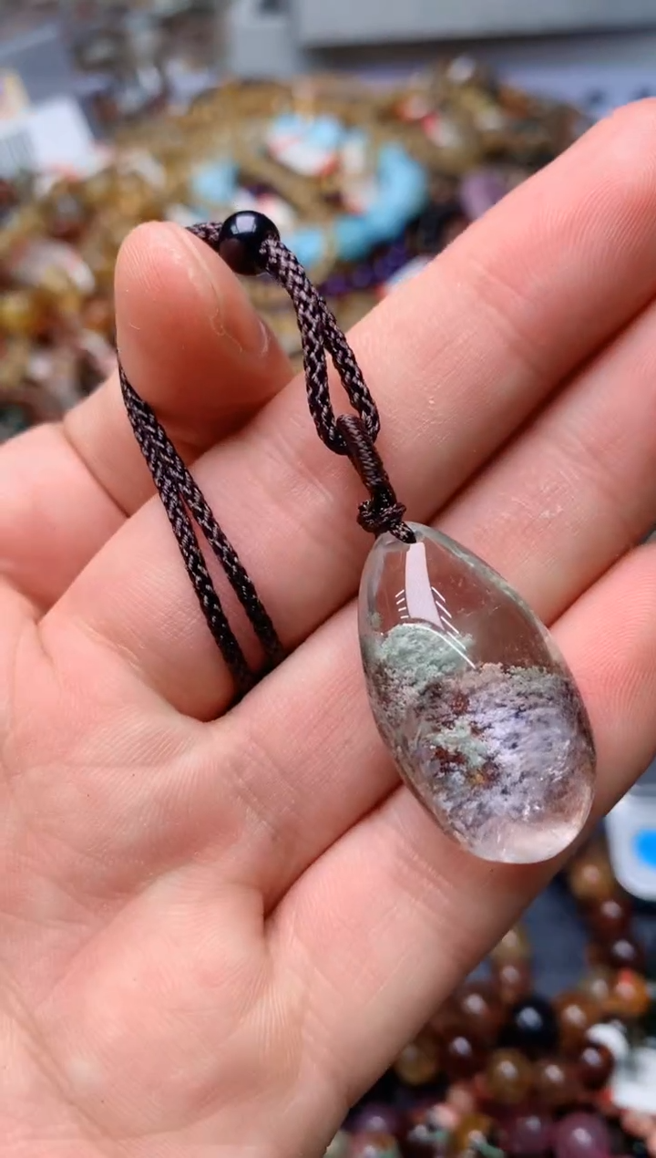 未镶嵌吊坠(赠链)水晶333