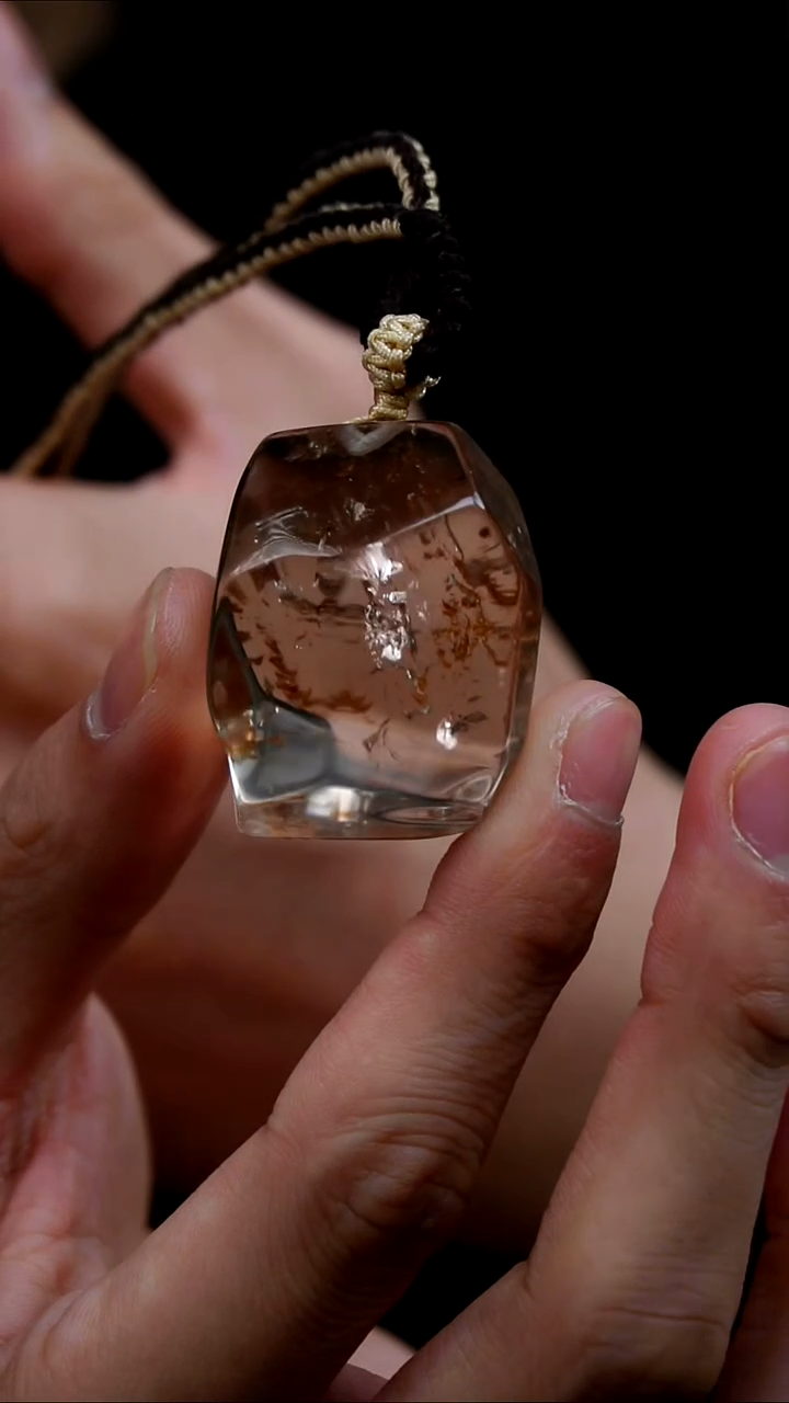 吊坠(赠链)未镶嵌水晶水晶