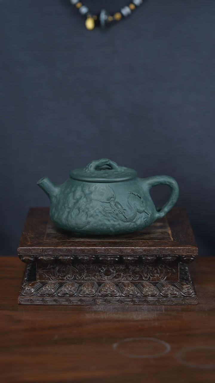 【闪购商品】紫砂茶壶隐龙石瓢 150cc 民国绿泥