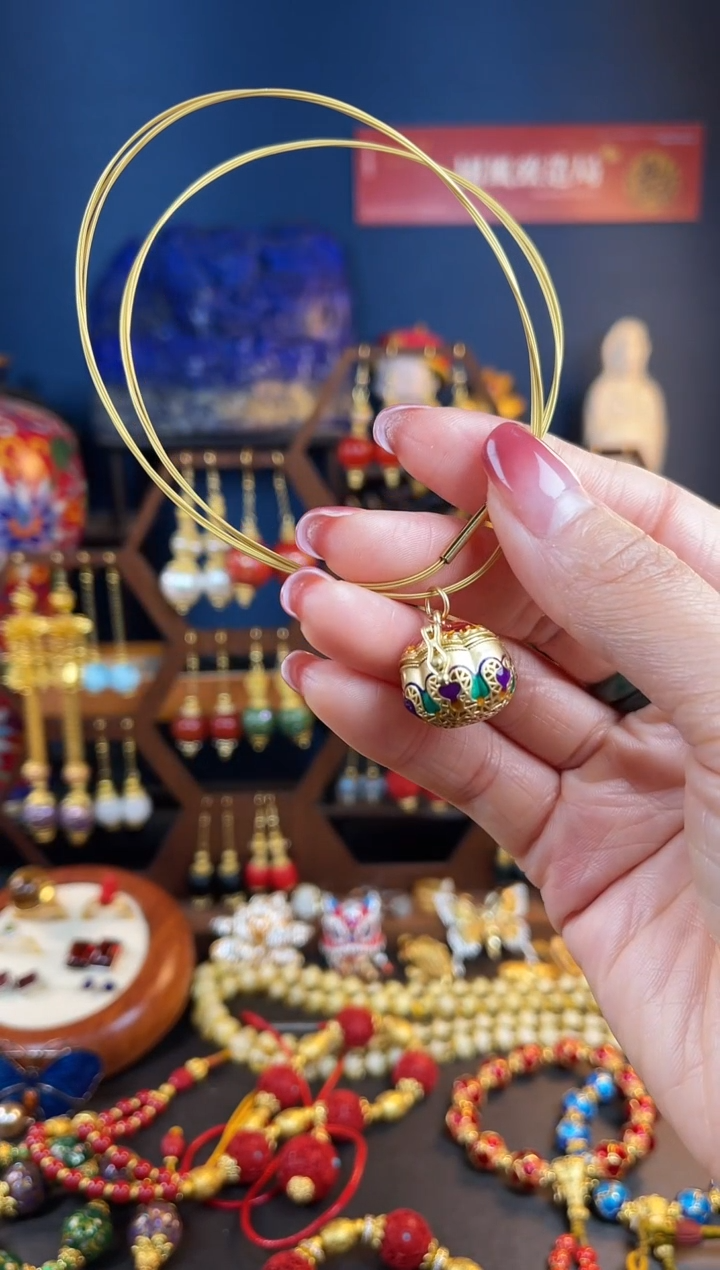 【闪购商品】柿柿如意珐琅吊坠