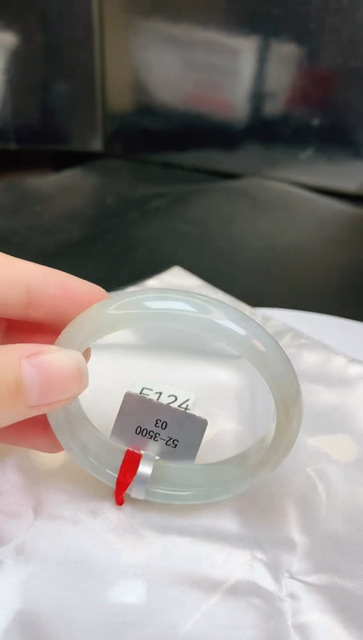 【闪购商品】翡翠手镯未镶嵌缅甸天然a货翡翠4950