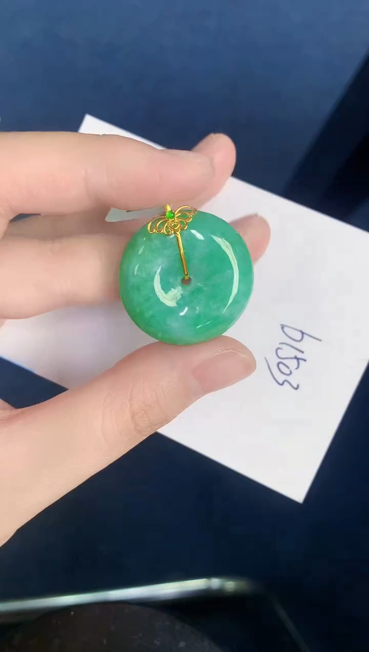 【闪购商品】翡翠颈饰18K金镶嵌000000000