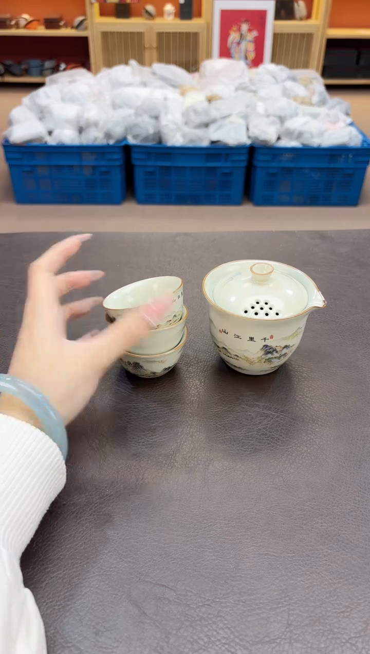 【闪购商品】摆件瓷SC1111111111111