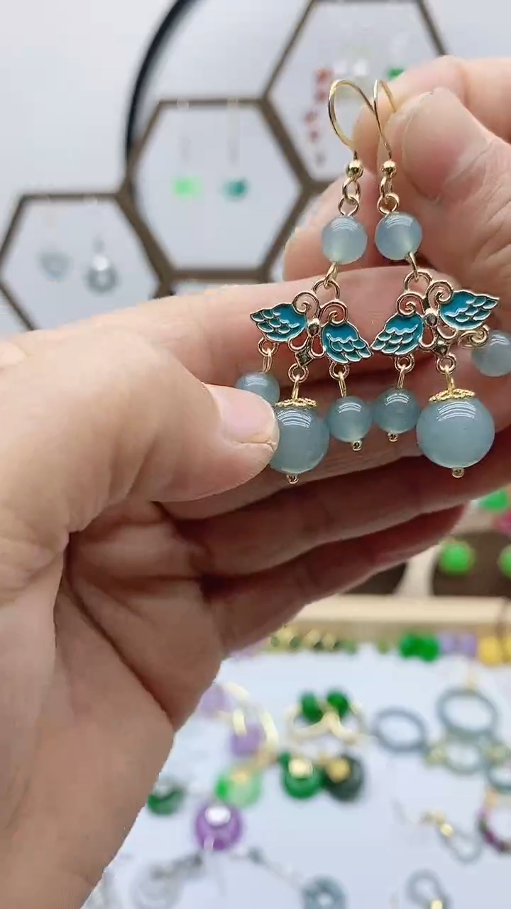 未镶嵌石英质玉（天山翠）耳饰167